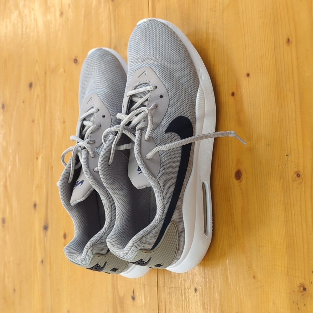 Nike Air Max Oketo